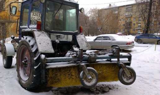 Щетка дорожная Щетка МТЗ-82 отвал-щетка взять в аренду, заказать, цены, услуги - Екатеринбург