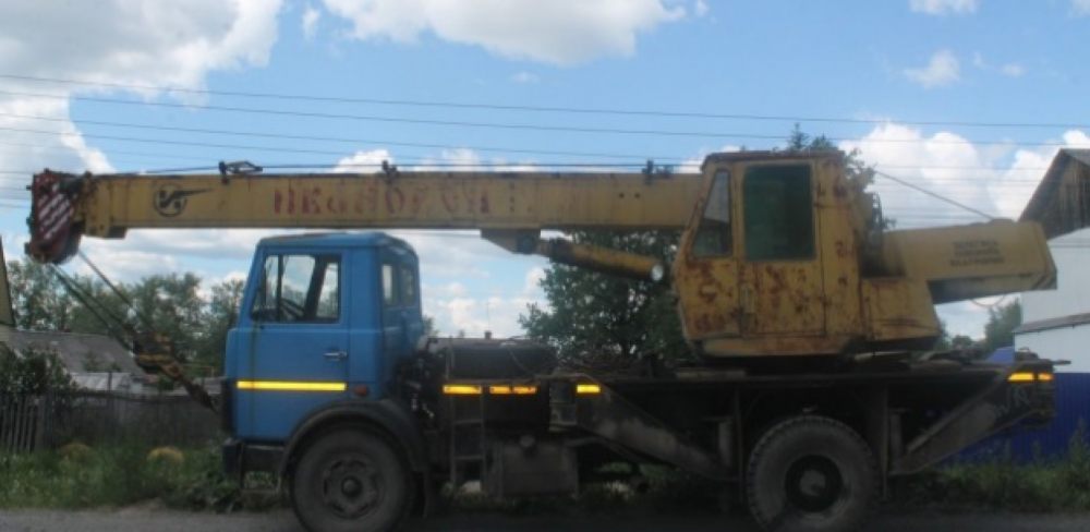 Автокран Маз взять в аренду, заказать, цены, услуги - Нижний Тагил