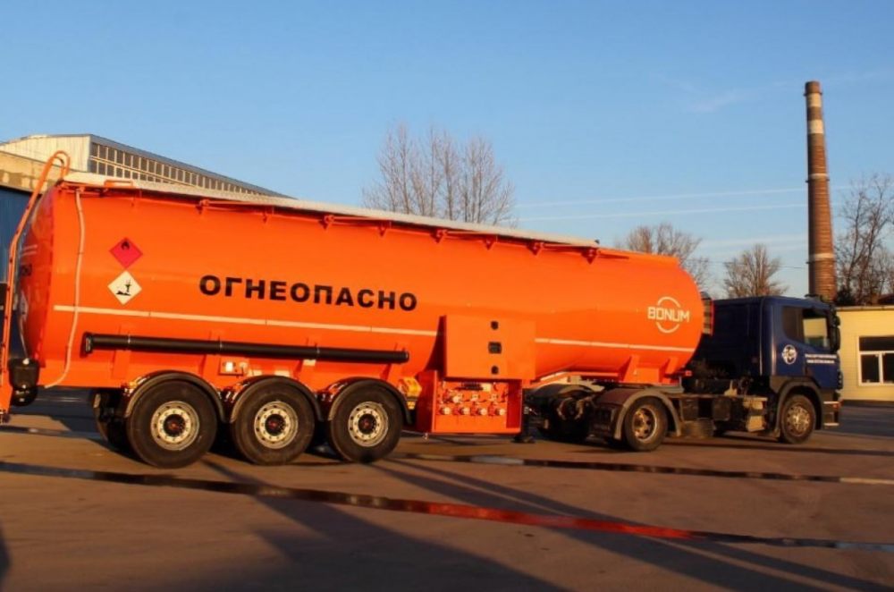 Цистерна MAN, VOLVO взять в аренду, заказать, цены, услуги - Екатеринбург