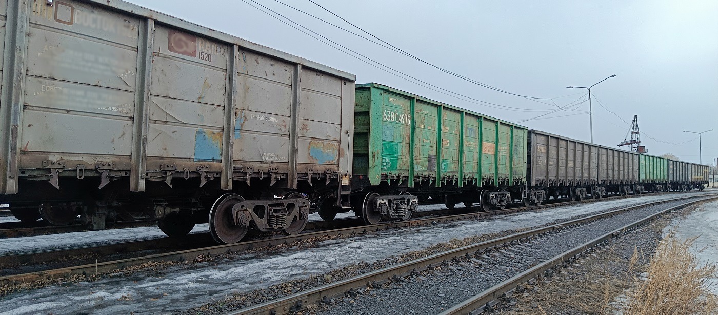 Объявления о продаже железнодорожных вагонов и полувагонов в Среднеуральске