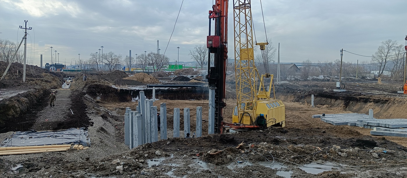 Аренда сваебоя для забивки бетонных свай в Новоуральске