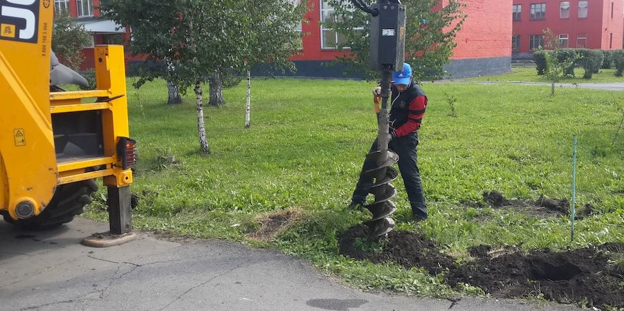 Услуги по бурению грунта под столбы и фундамент в Свердловской области