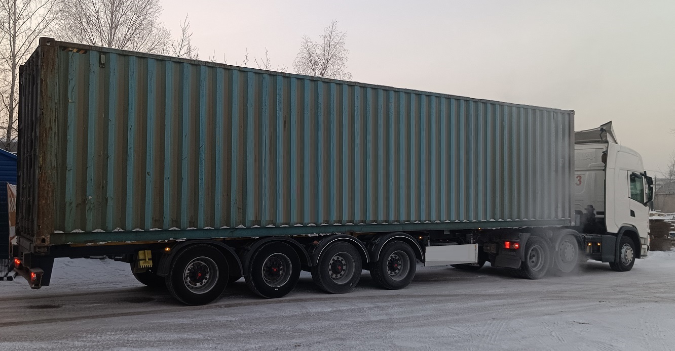 Контейнеровоз для перевозки контейнеров 20 и 40 футов в Полевском